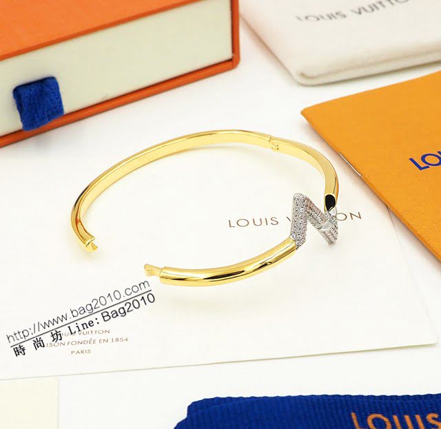 Louis Vuitton新款飾品 路易威登Volt系列手鐲 LV金色女款手鐲  zglv1878